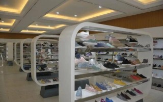 欧港科技石材 欧港鞋业 加速研发 修炼内功 微信朋友圈里寻商机